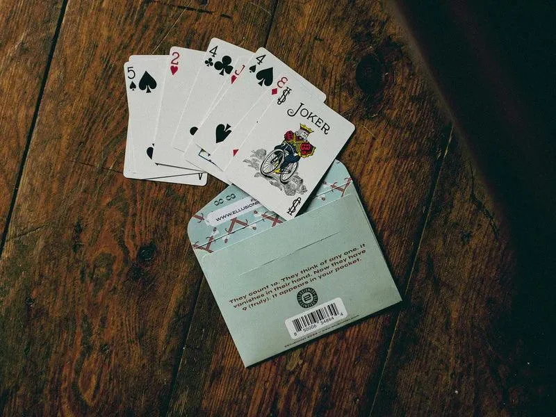 ANY THOUGHT OF CARD TO POCKET