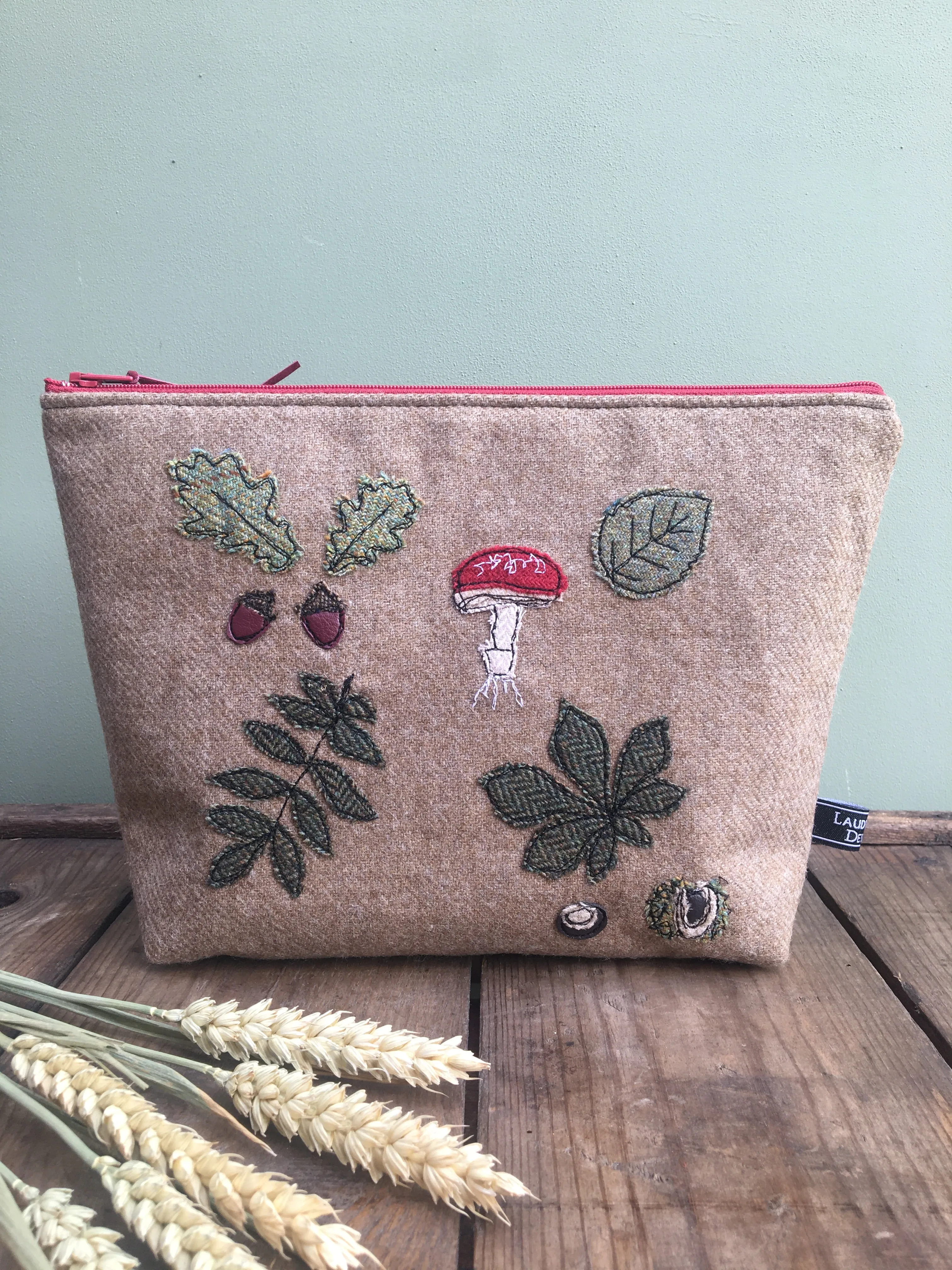 AUTUMN Pouch