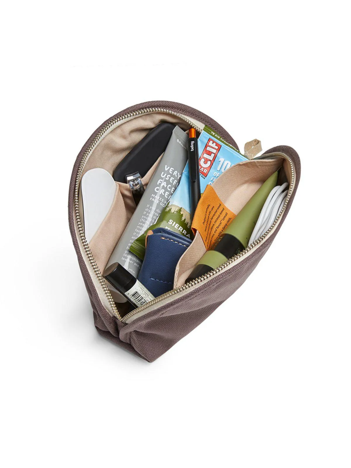 Bellroy Classic Pouch Gumnut (Plant-Based / Leather-Free)