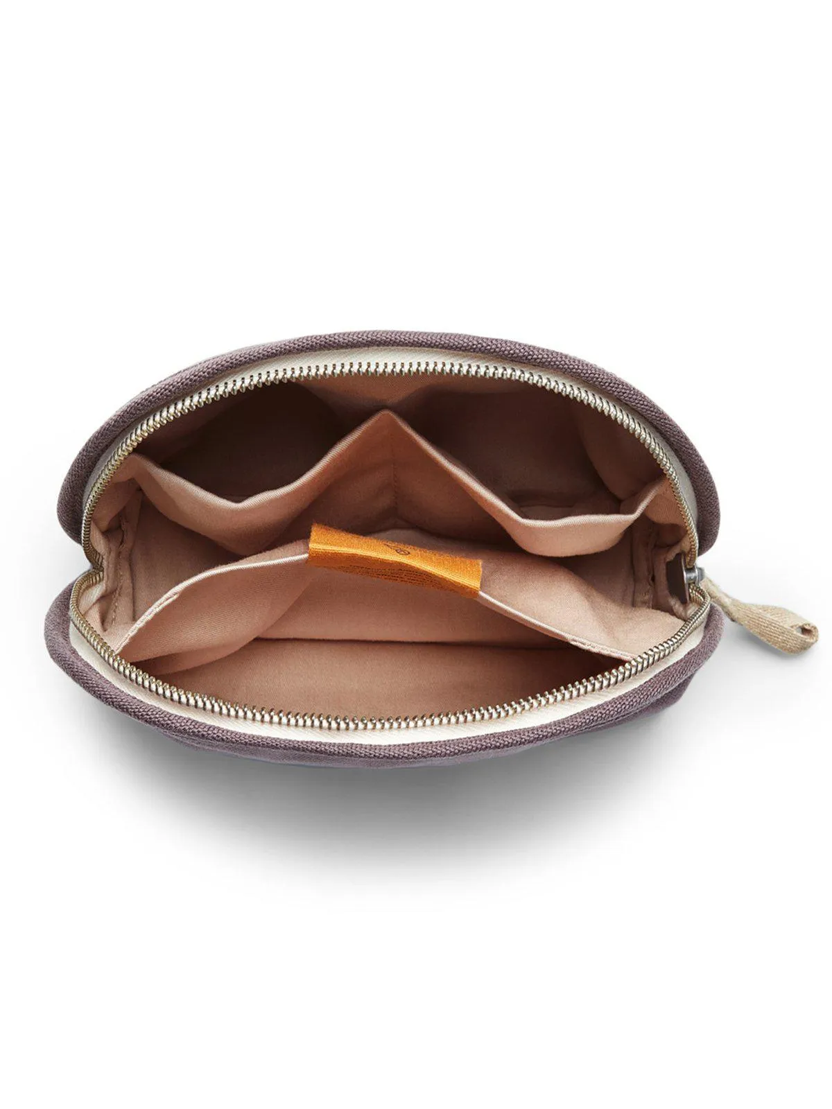 Bellroy Classic Pouch Gumnut (Plant-Based / Leather-Free)