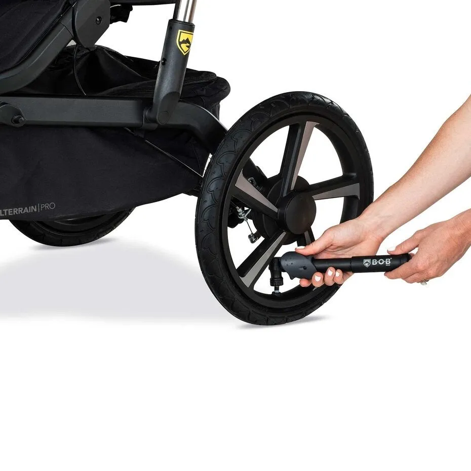 BOB Gear Deluxe Handlebar Console with Tire Pump