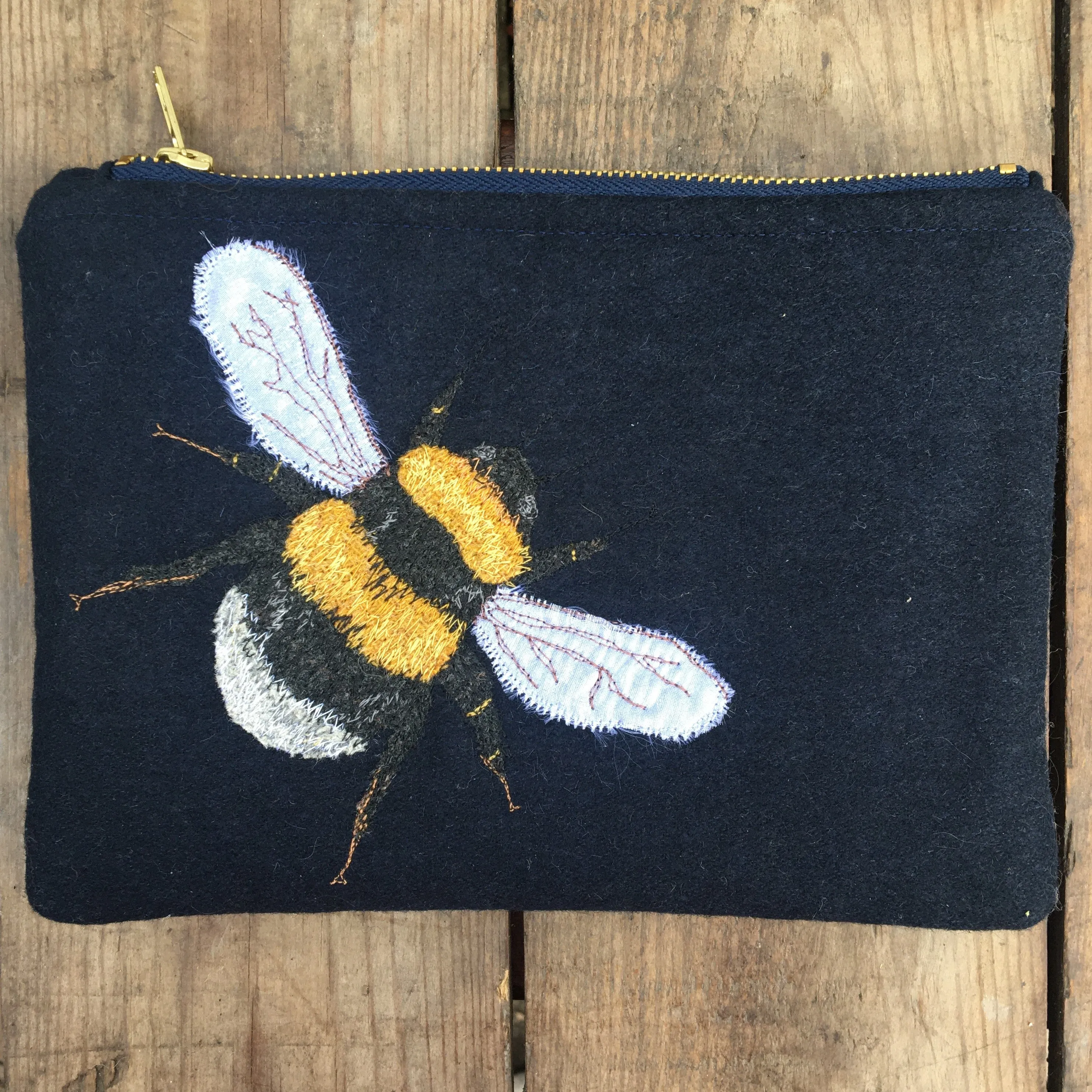 BUMBLE Pouch