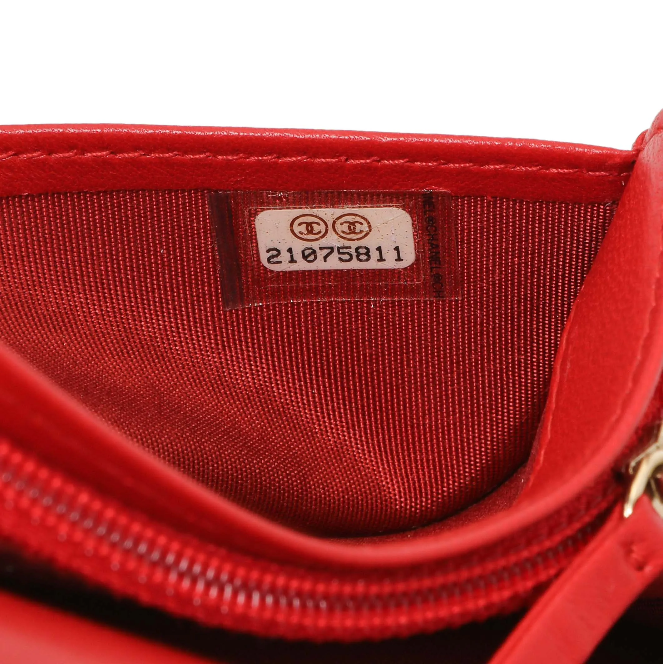 Chanel Red Quilted Lambskin Boy Yen Wallet