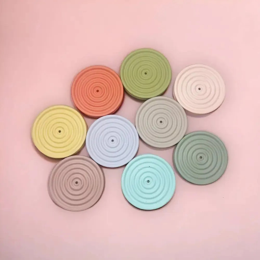 Colorful Concrete Round Mini Incense Holders: Mint / Matte