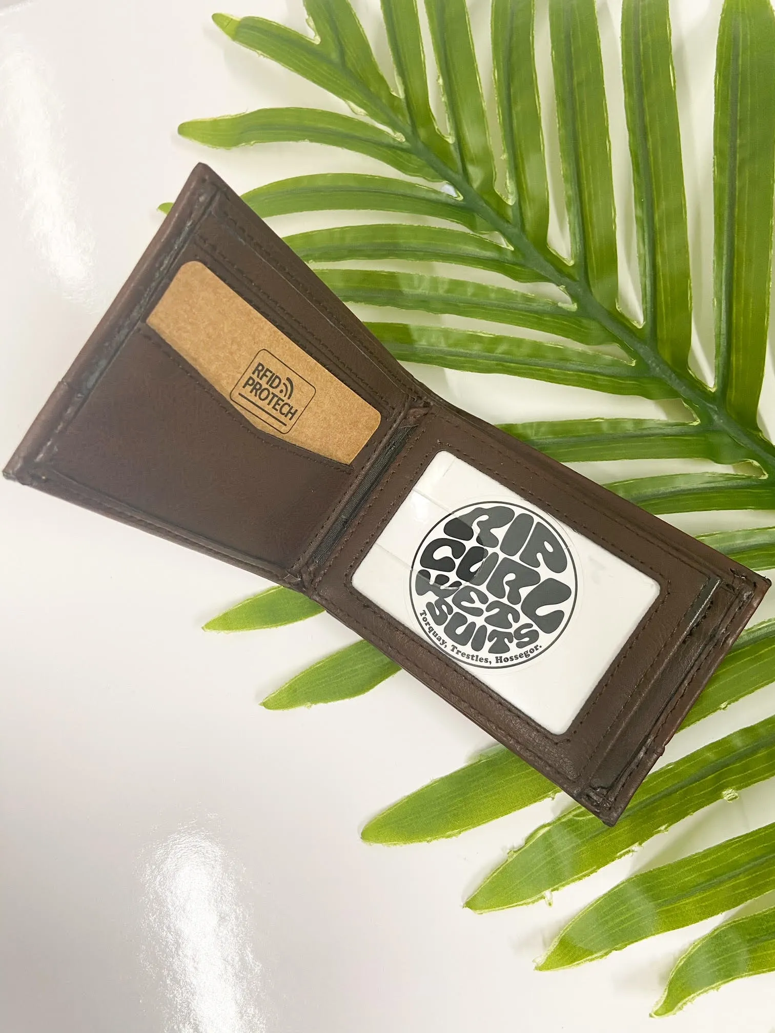 Horizons RFID PU Slim