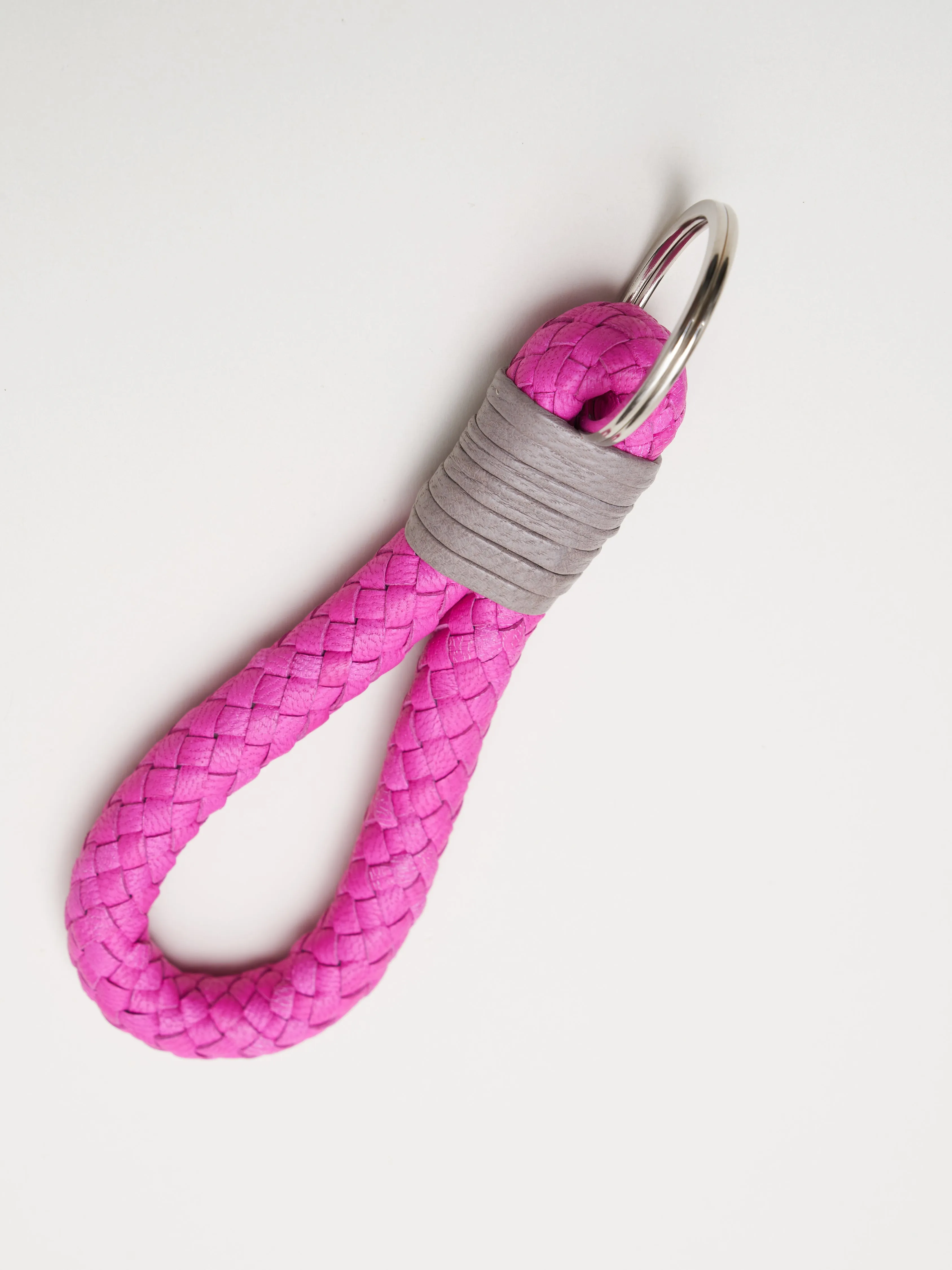 key ring - fuschia