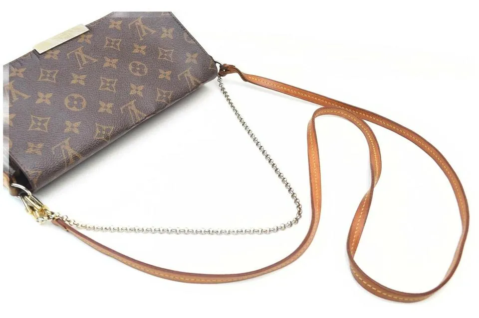 Louis Vuitton Monogram Favorite MM Crossbody Flap bag  862685