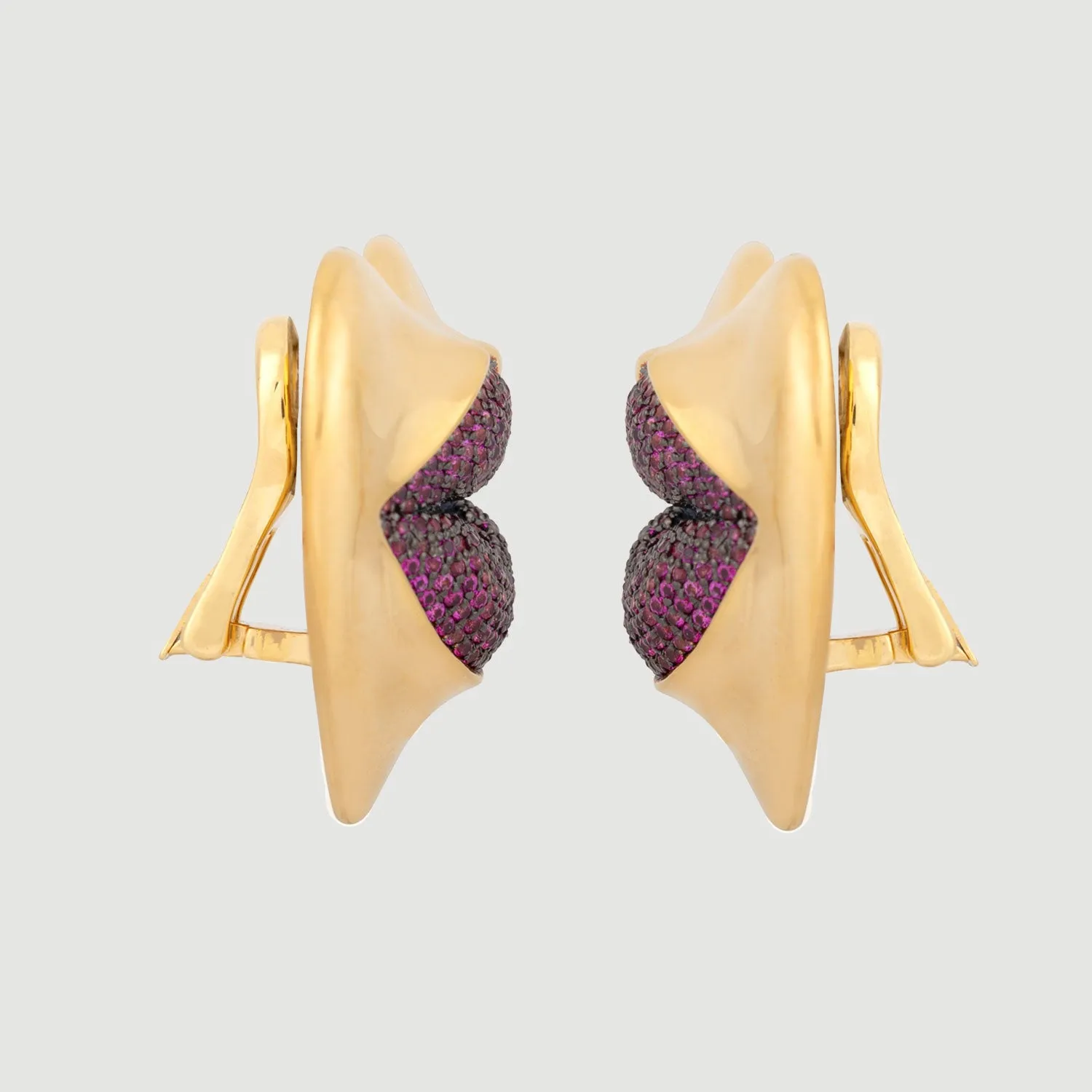 Love Lips Earrings