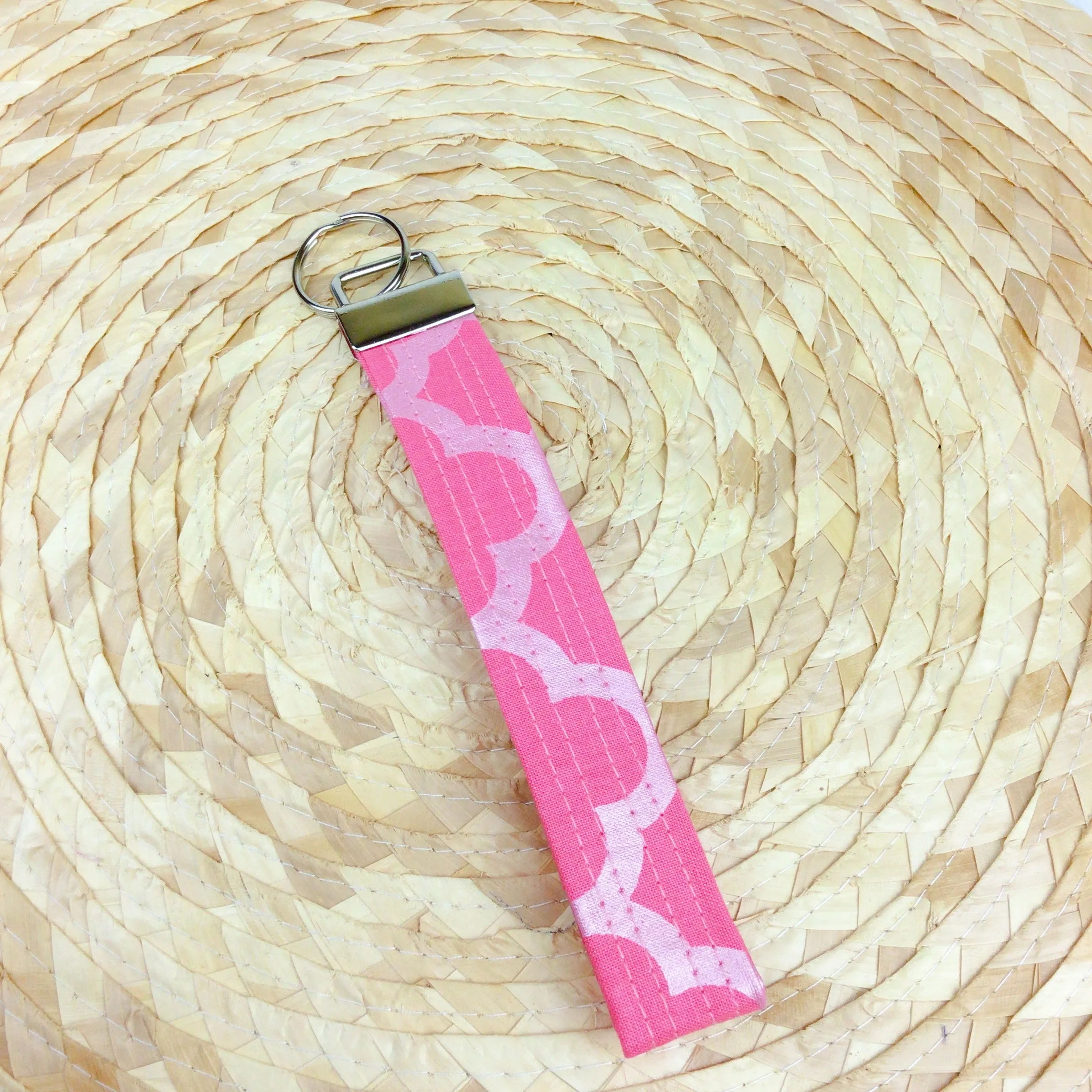 Metallic Pink Quatrefoil Key Fob.