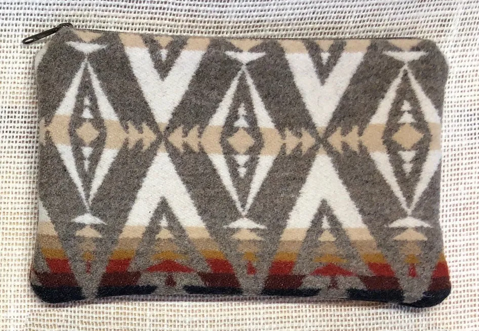 Pendleton Wool Zipper Pouch 9x6"
