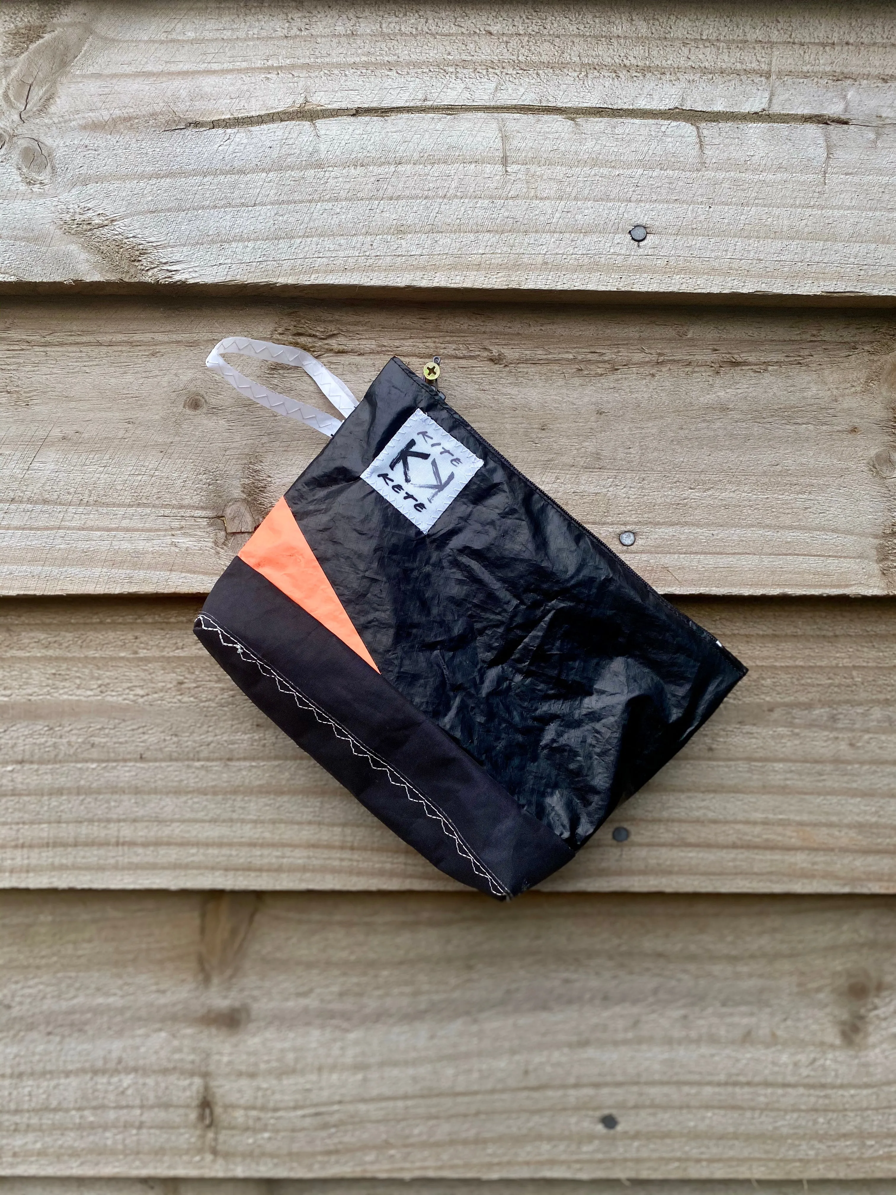 Pocket Rocket zip pouches Kite Kete