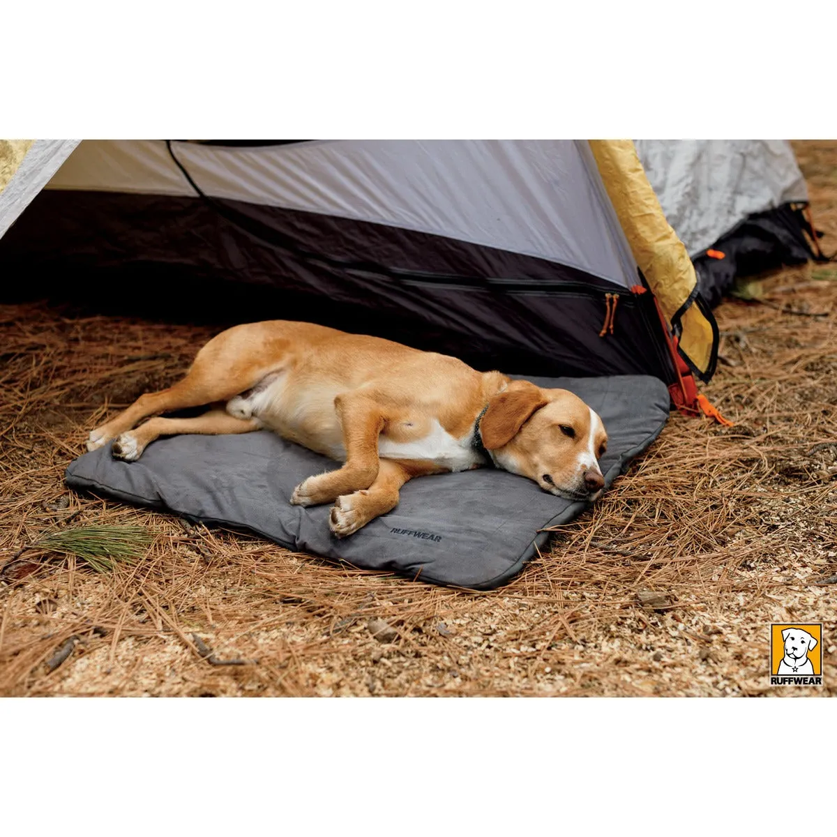 Ruffwear® | Mt. Bachelor Pad™ Portable Dog Bed