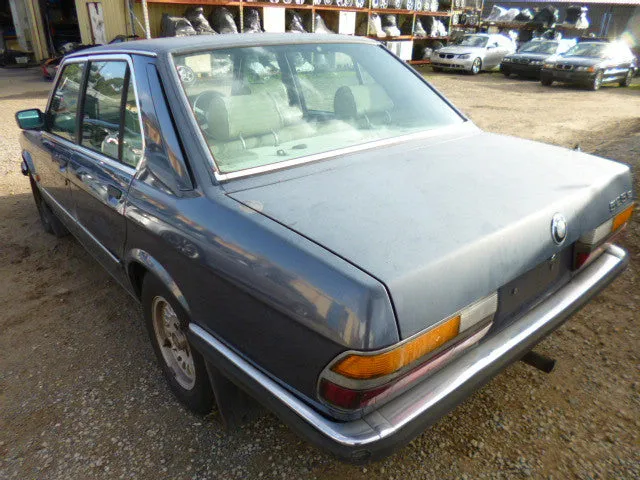 S2648 5' E28 Sedan 525e M20 AUTO 1986/06
