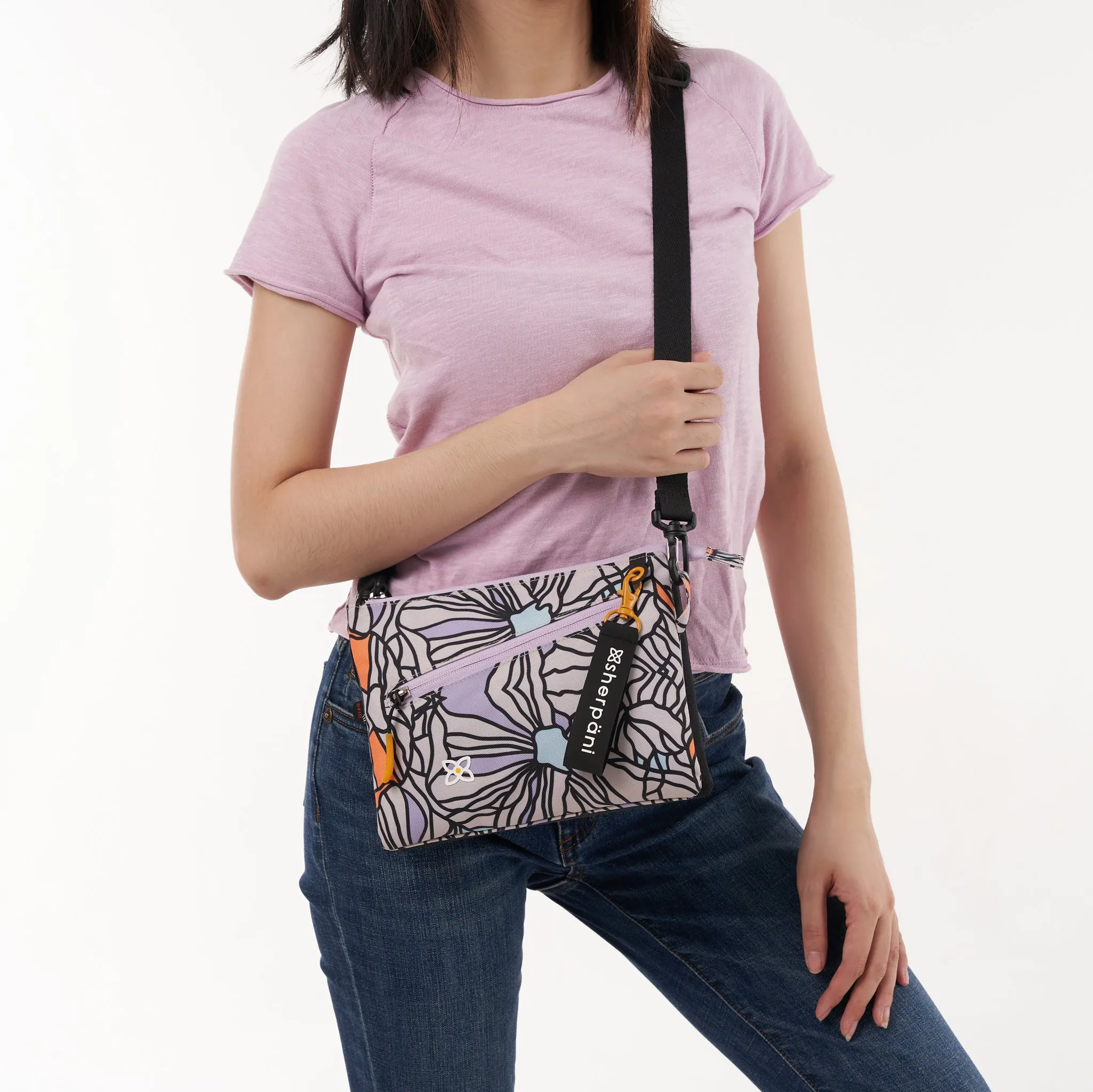 Sherpani Zoom Crossbody bloom