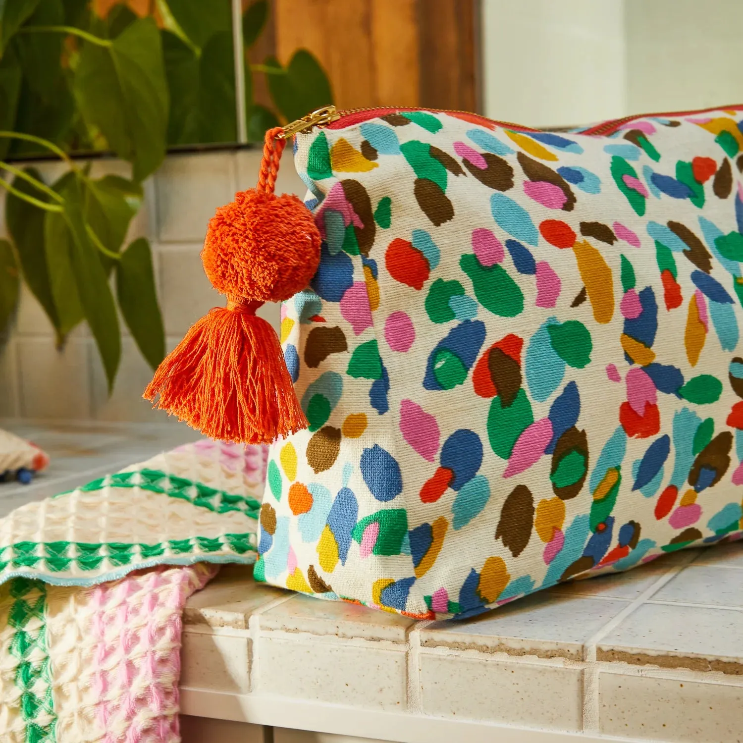 SOLANA COSMETIC BAG