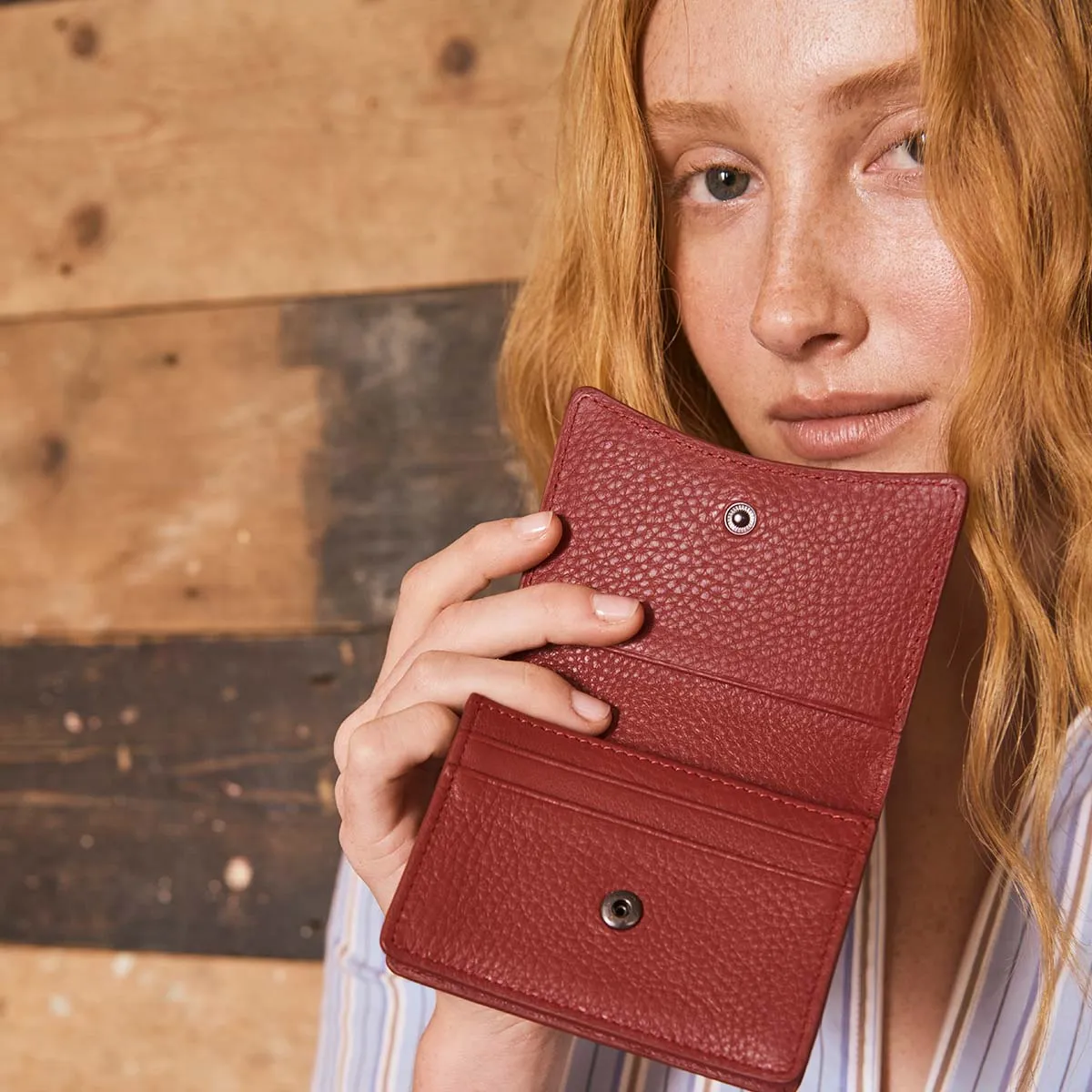 Status Anxiety Lumen Wallet - Rogue