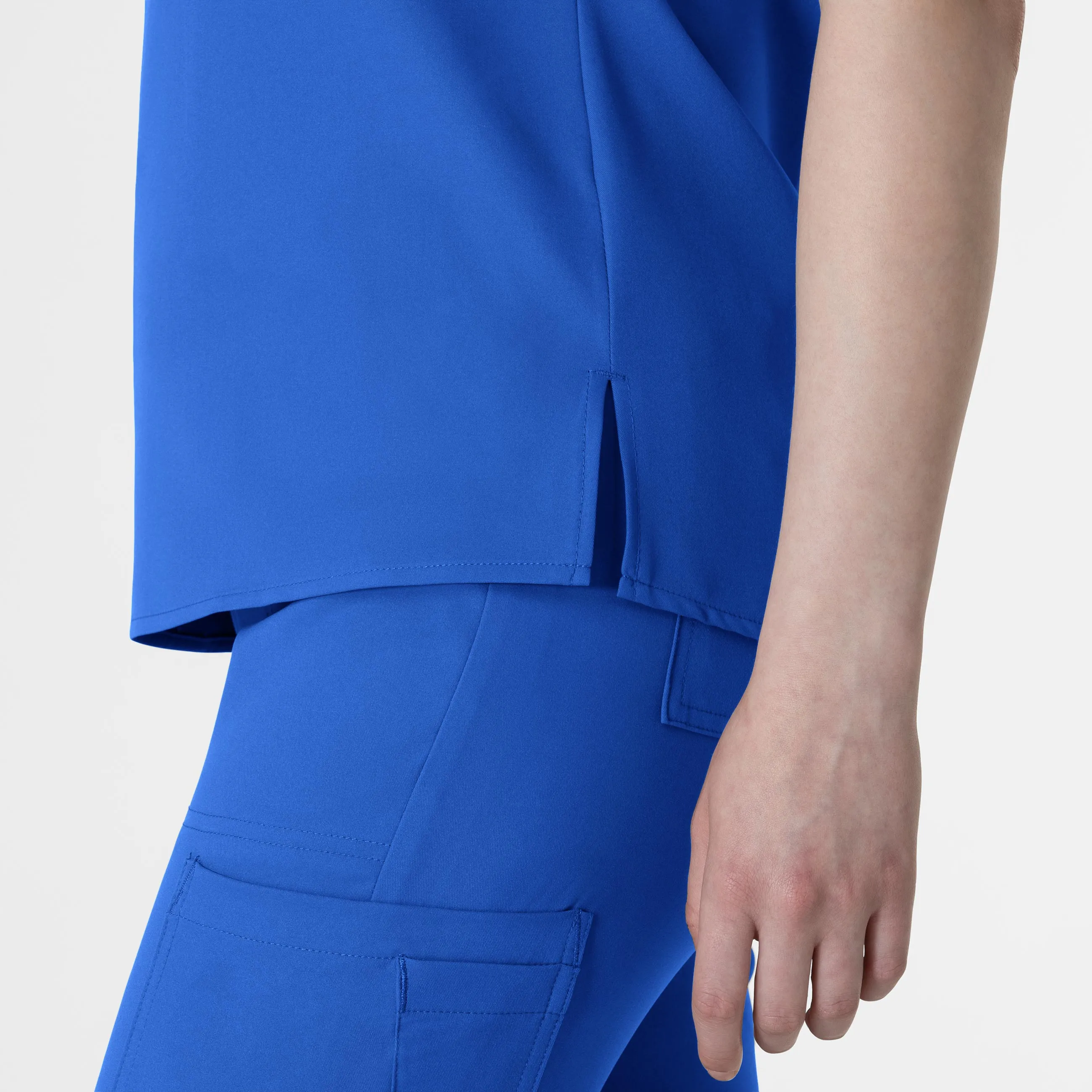 Thrive 6222 V-Neck Tuck-In Scrub Top Royal