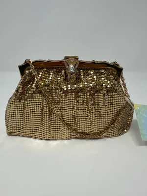 Vintage: Whiting and Davis Gold Chain Mail Clutch with Accessories